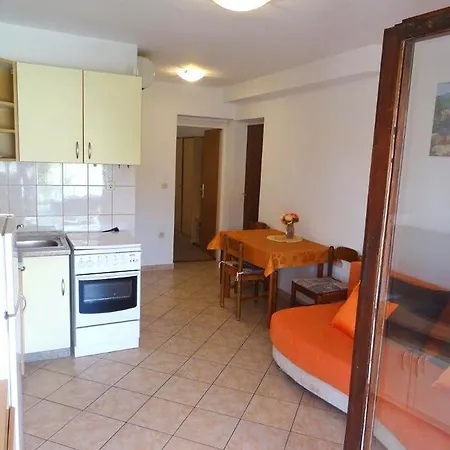 860e Biograd na Moru