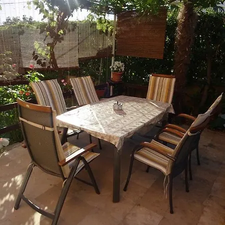 860e Apartman